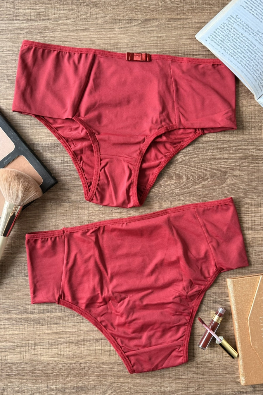 PLUS SIZE | SEM COSTURA APARENTE · MICROFIBRA SUAVE